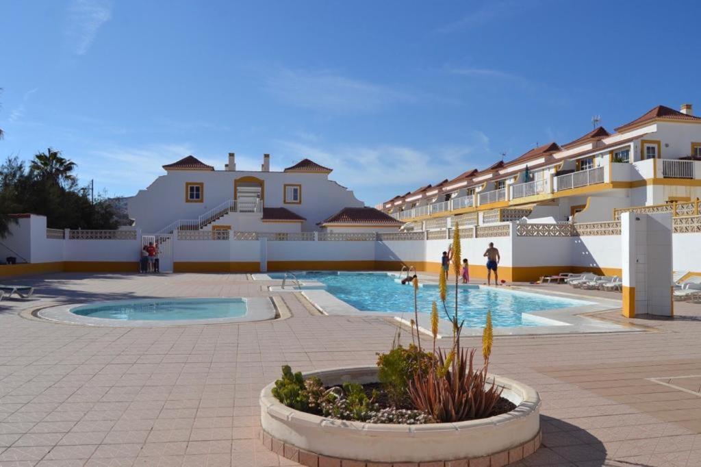 Sun & Sol Apartment Caleta De Fuste Exterior photo